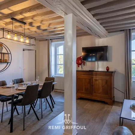 The Lighthouse Charming & Center 2-4 Pers Apartmán